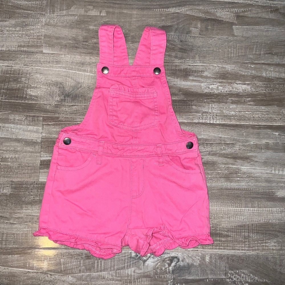 Girls 4t shortails